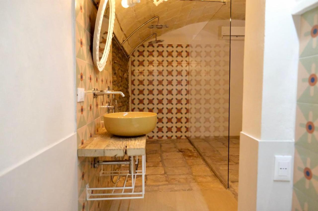 Vico Luxury Room Mesagne Εξωτερικό φωτογραφία